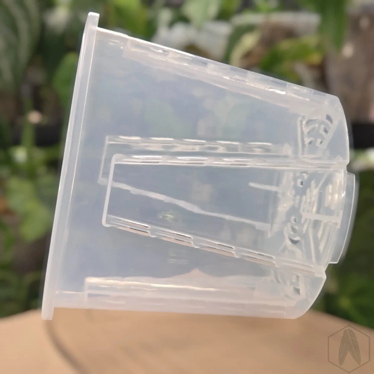 Plastikowa oddychająca doniczka 15cm (3).webp