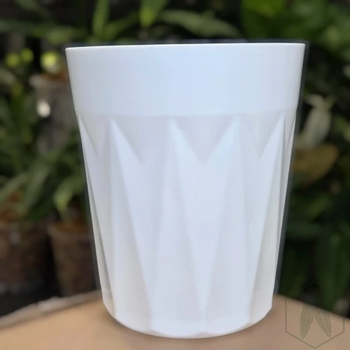 Biała geometryczna osłonka 11,5cm (1).webp